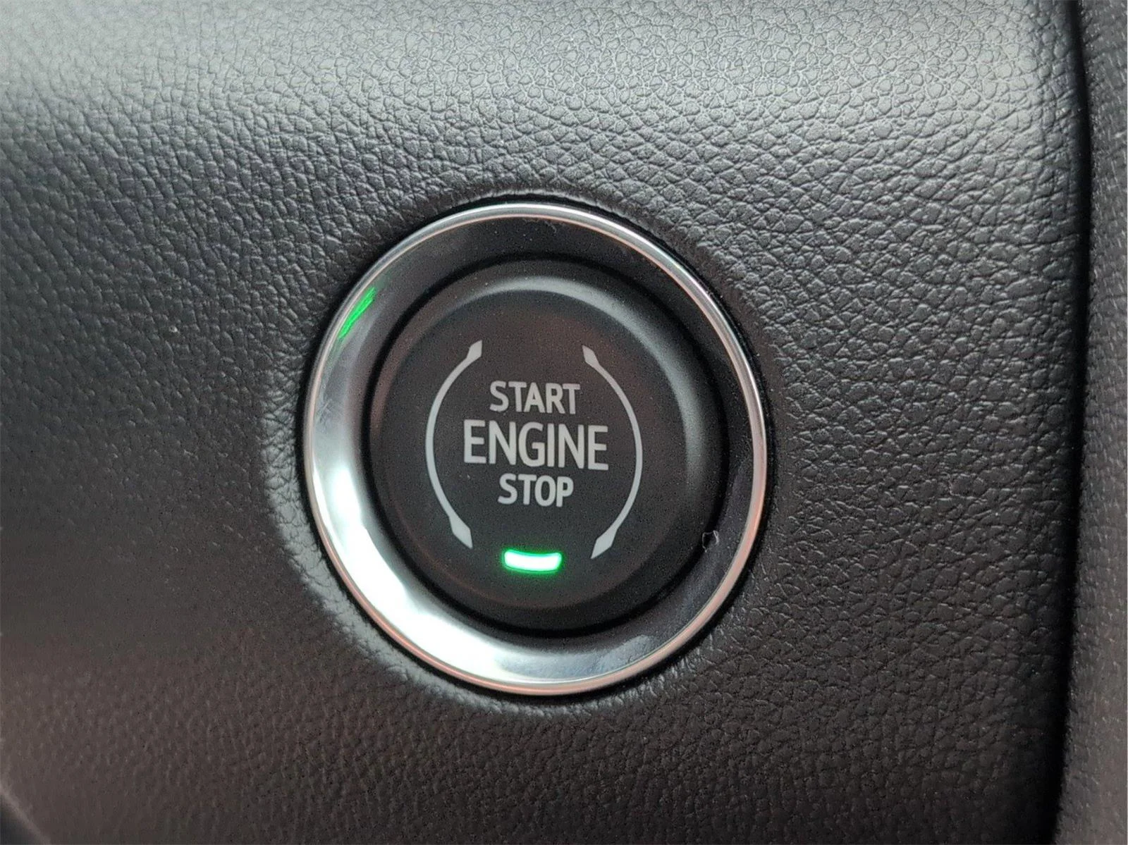 New 2026 Sterling Metallic GMC Elevation image 11