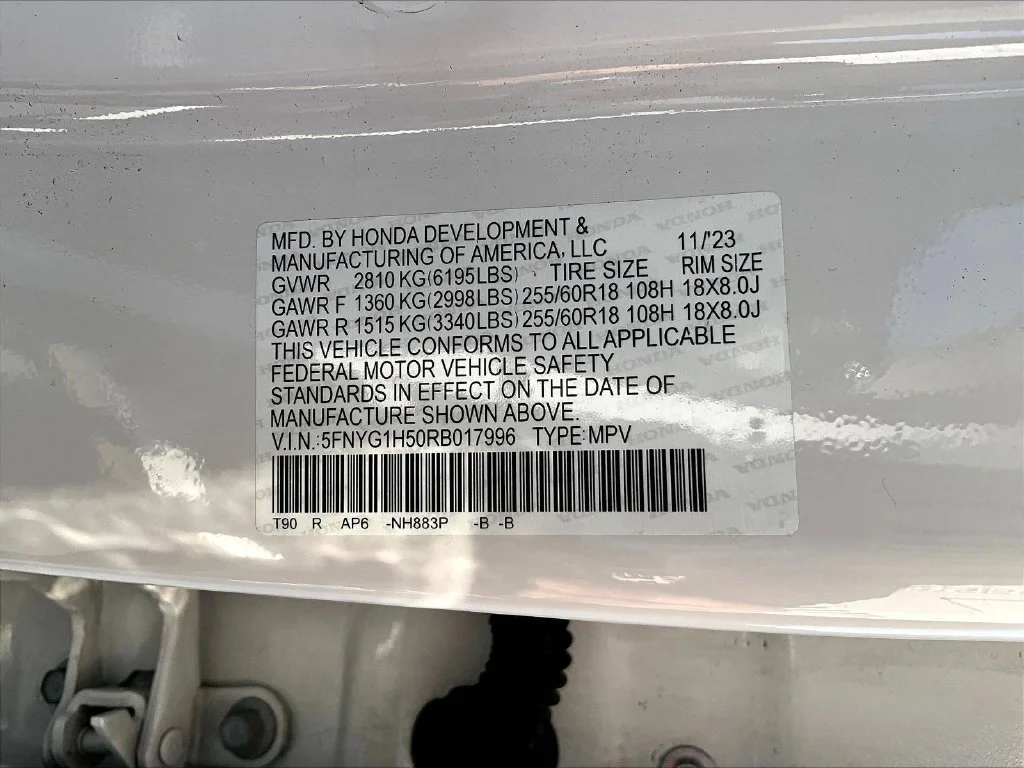 Certified Used 2024 Platinum White Pearl Honda AWD EX-L 7P image 61