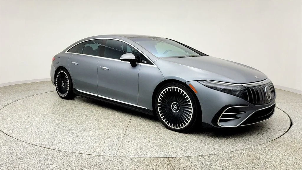 Used 2023 MANUFAKTUR Selenite Gray Magno Mercedes-Benz EQS 450+ Sedan, Pinnacle w/ Executive Rear Seat Package Plus image 3
