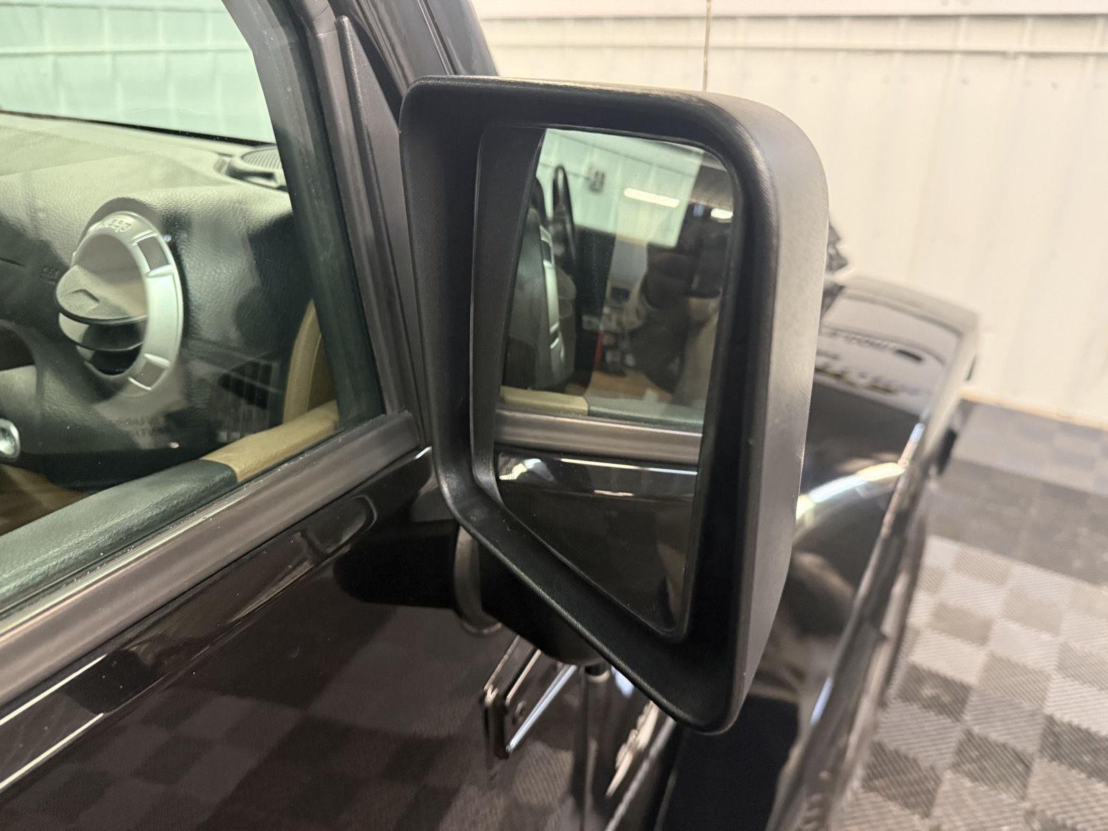 2018 Jeep Wrangler Sahara - Photo 25