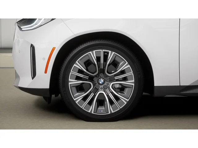 New 2026 Mineral White Metallic BMW X3 30 image 7