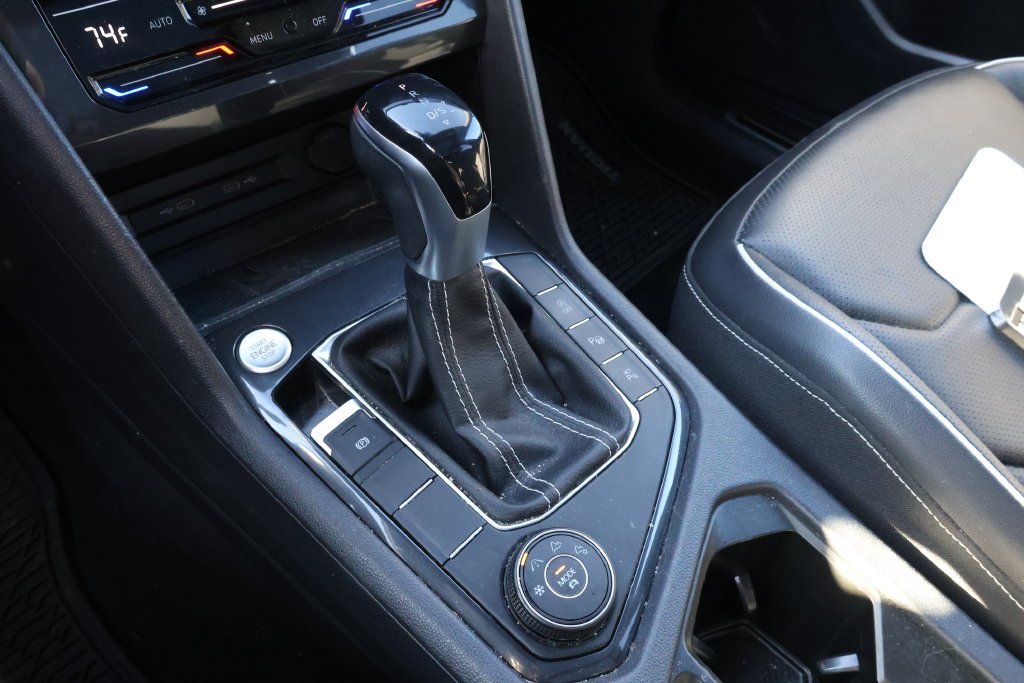 2023 Volkswagen Tiguan SEL R-LINE - Photo 25