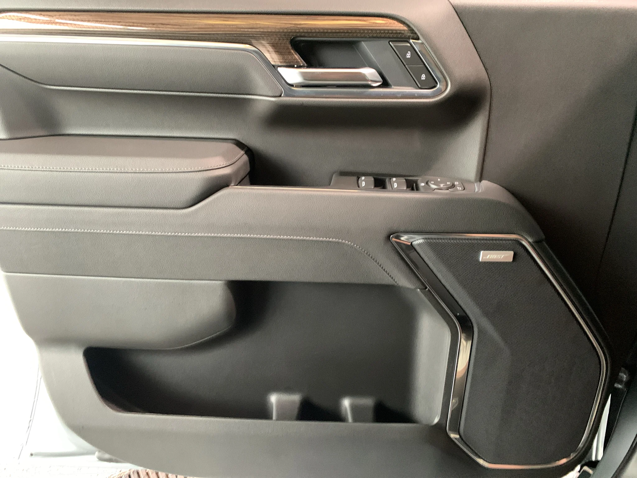 2026 Chevrolet Silverado 1500 RST - Photo 28