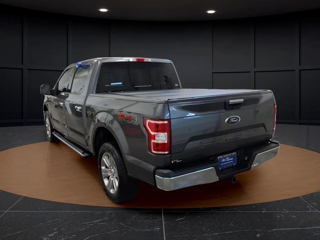 Certified Used 2018 Gray Ford XLT image 4