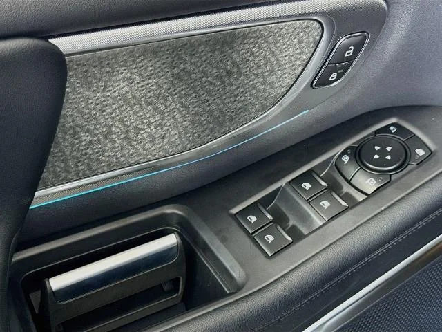 New 2027 Glacier Gray Metallic Tri-Coat Ford Tremor® image 53