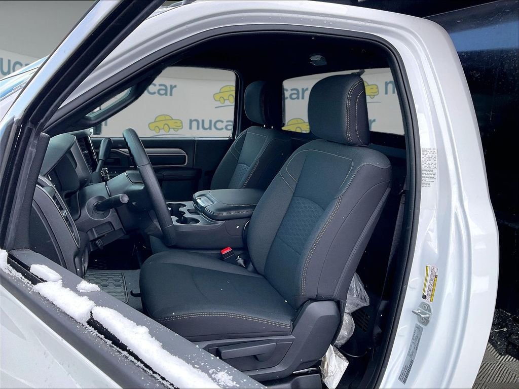 2026 RAM 3500 Chassis Tradesman - Photo 11