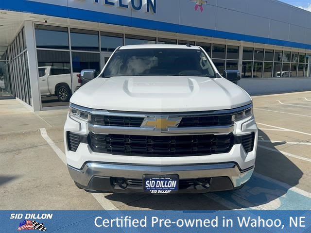 Used 2024 Summit White Chevrolet LT image 8