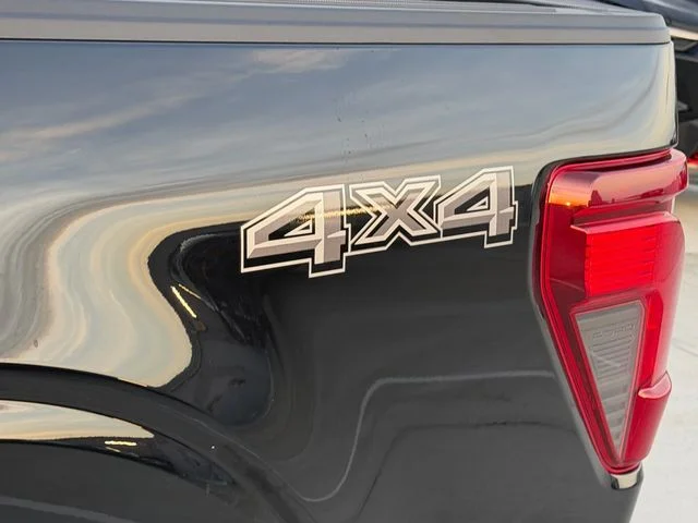 New 2026 Agate Black Metallic Ford XLT image 12