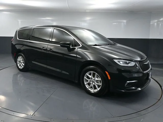 2023 Chrysler Pacifica