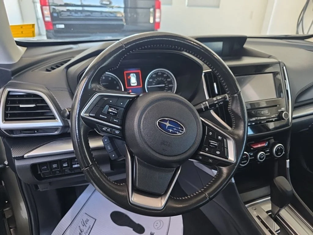 Used 2022 Green Metallic Subaru Premium image 12