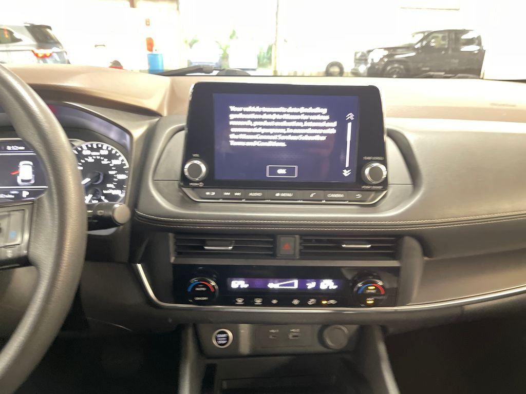 Used 2023 White Nissan SV image 22
