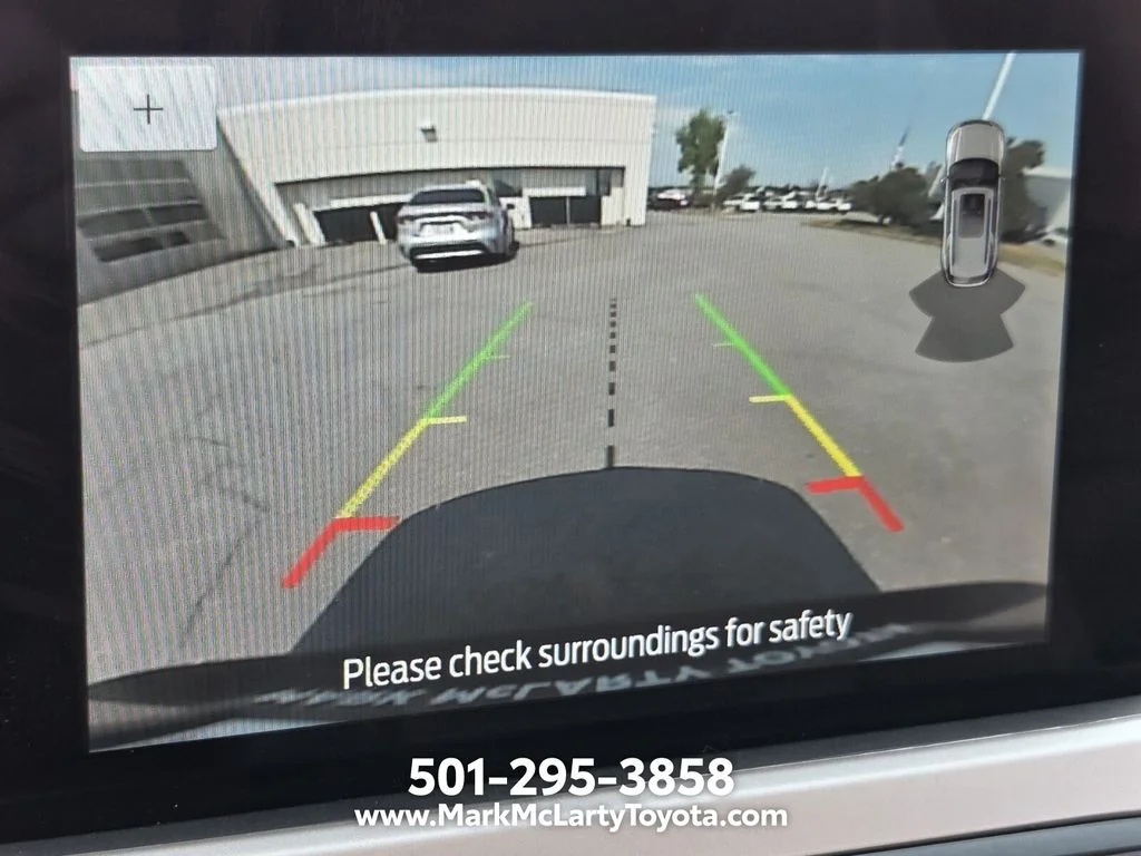 Used 2020 Gold Ford SEL image 19