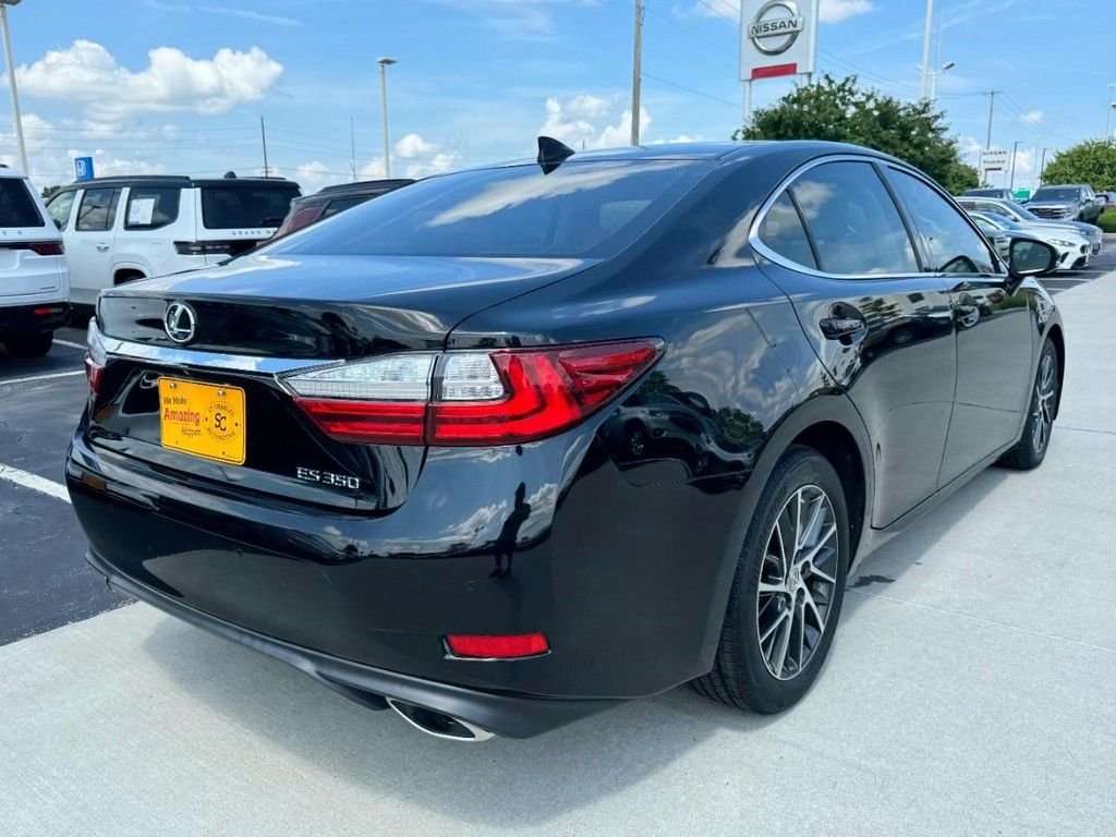 Used 2016 Obsidian Lexus 350 image 3
