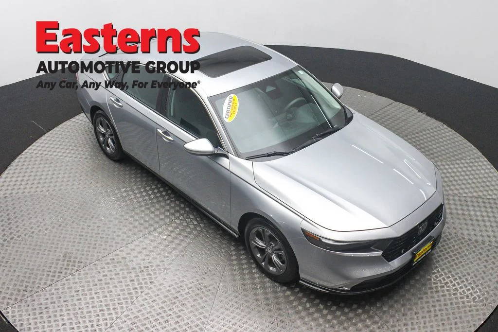 Used 2024 Gray Honda EX image 3
