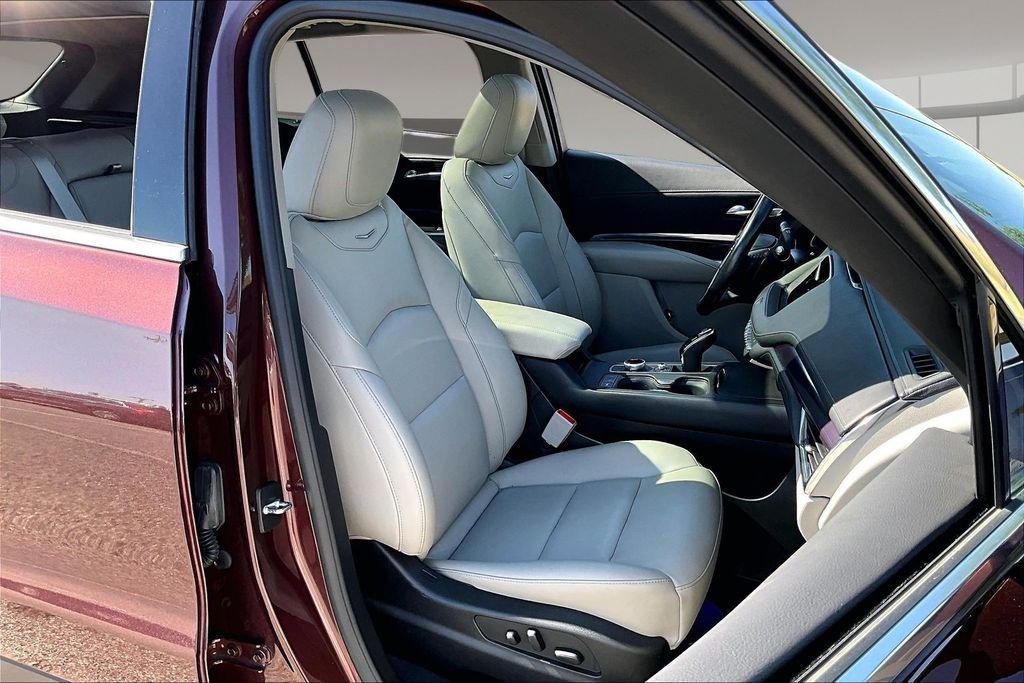 Used 2023 Red Cadillac Luxury image 7