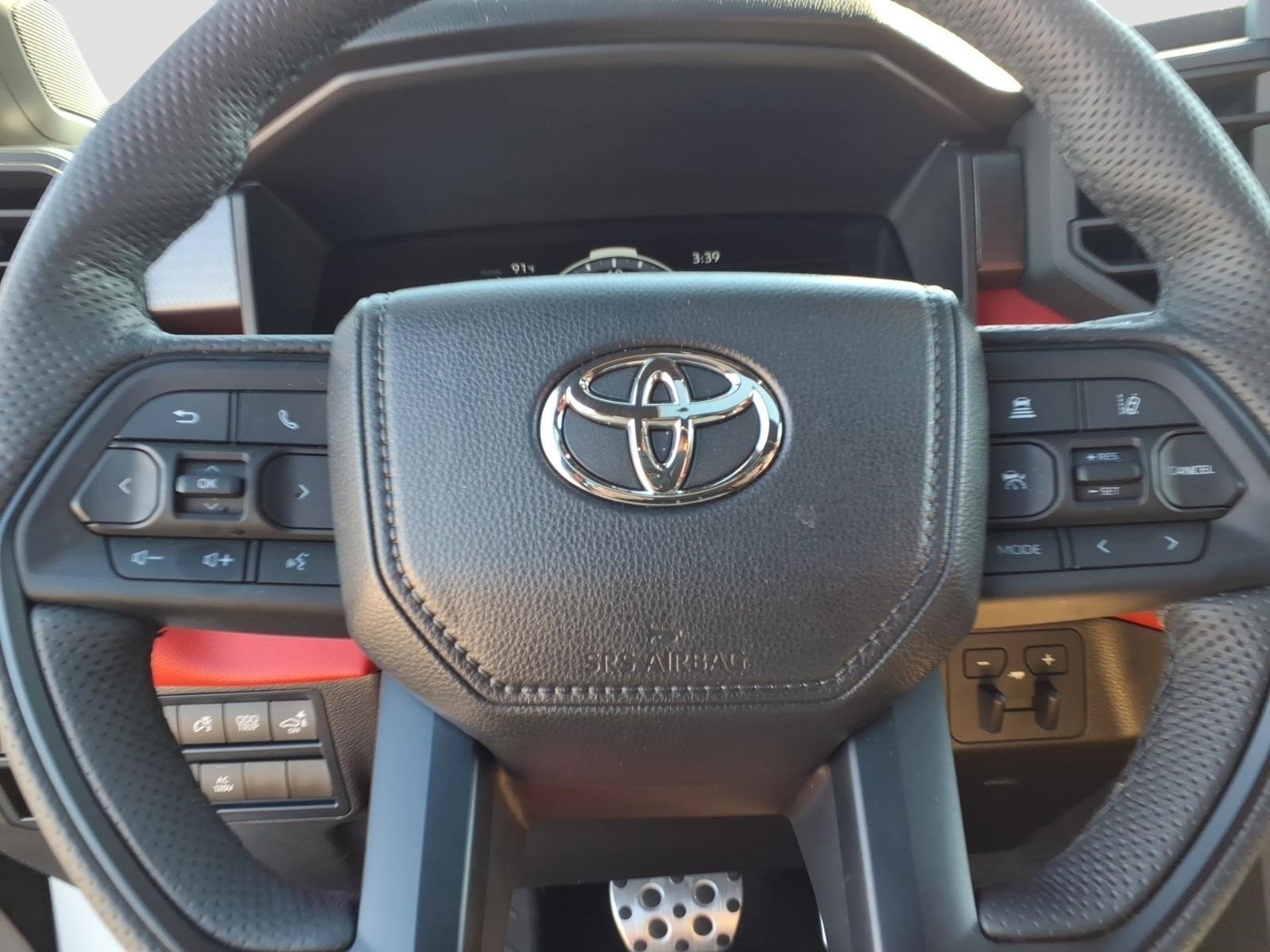 2025 Toyota Sequoia TRD Pro - Photo 23