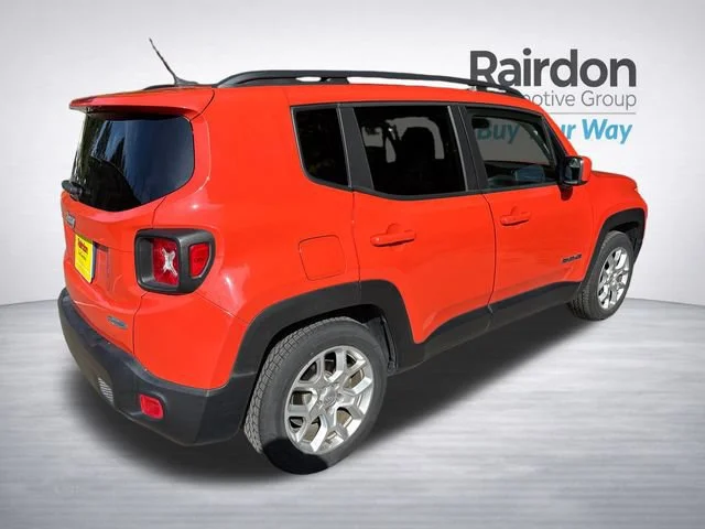 Used 2015 Omaha Orange Jeep Latitude image 7