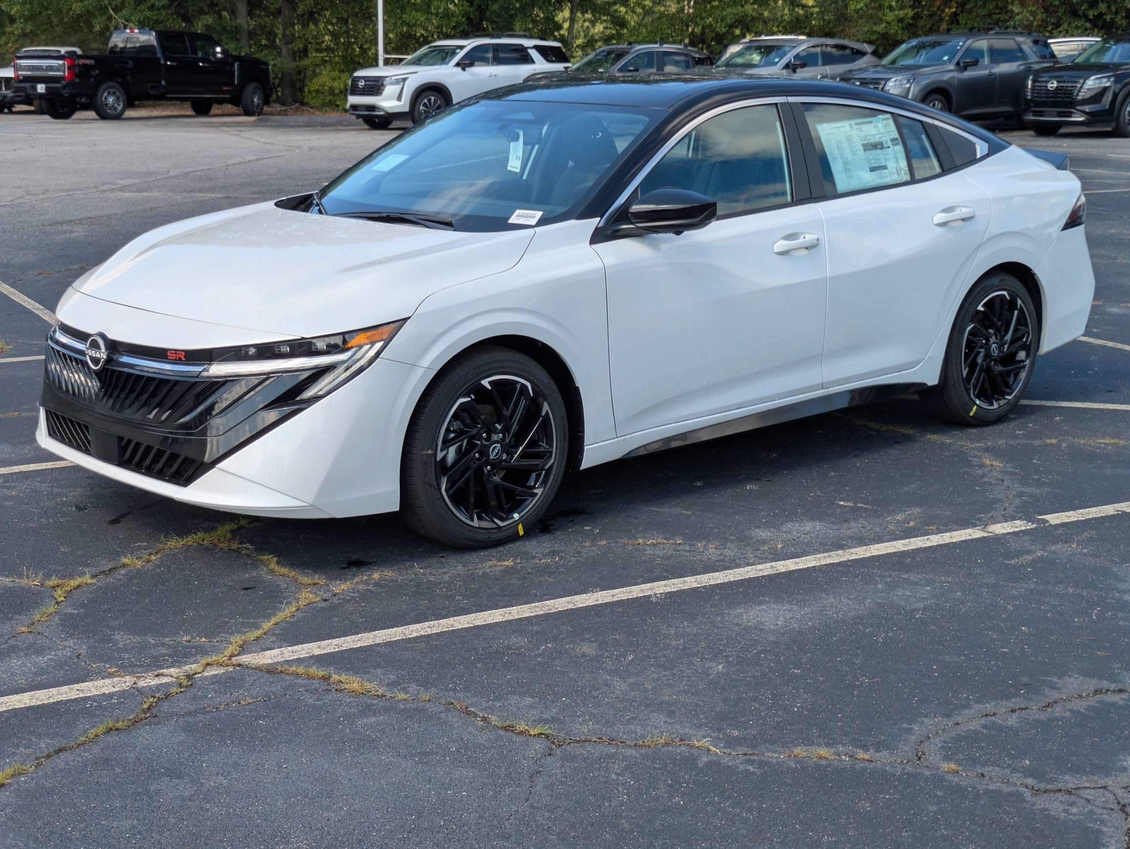 New 2026 White Nissan SR image 4