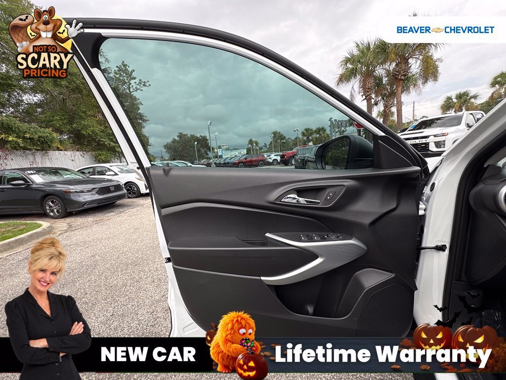 2026 Chevrolet Trax LS - Photo 31