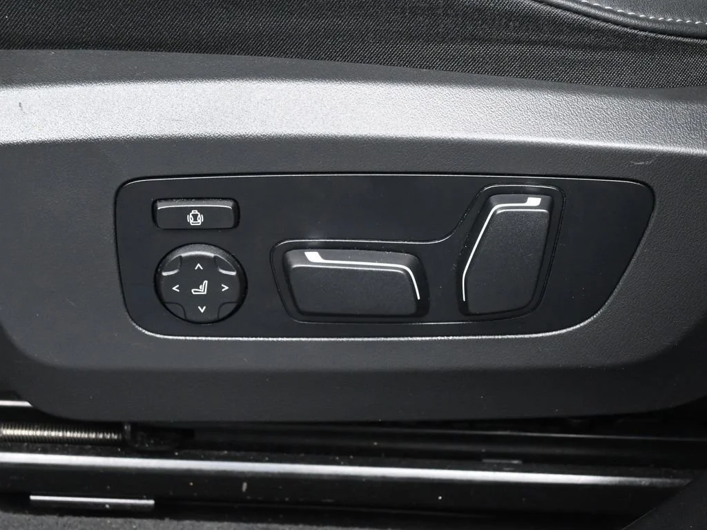2025 BMW X3 30 - Photo 12