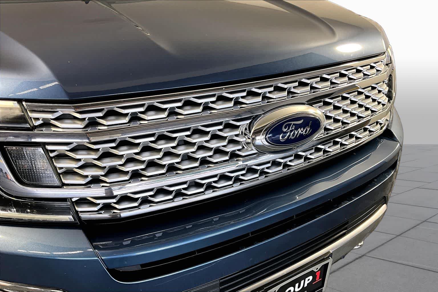 Used 2019 Blue Ford Platinum image 29