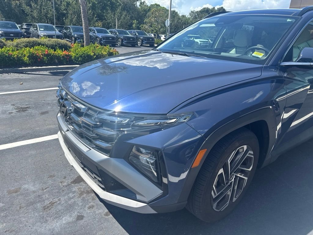 Used 2025 Blue Hyundai Limited image 3