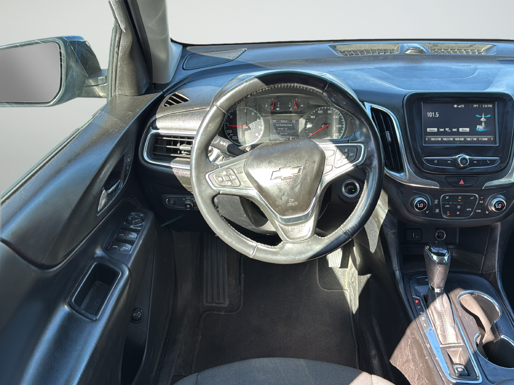 Used 2018 Gray Chevrolet LT image 16