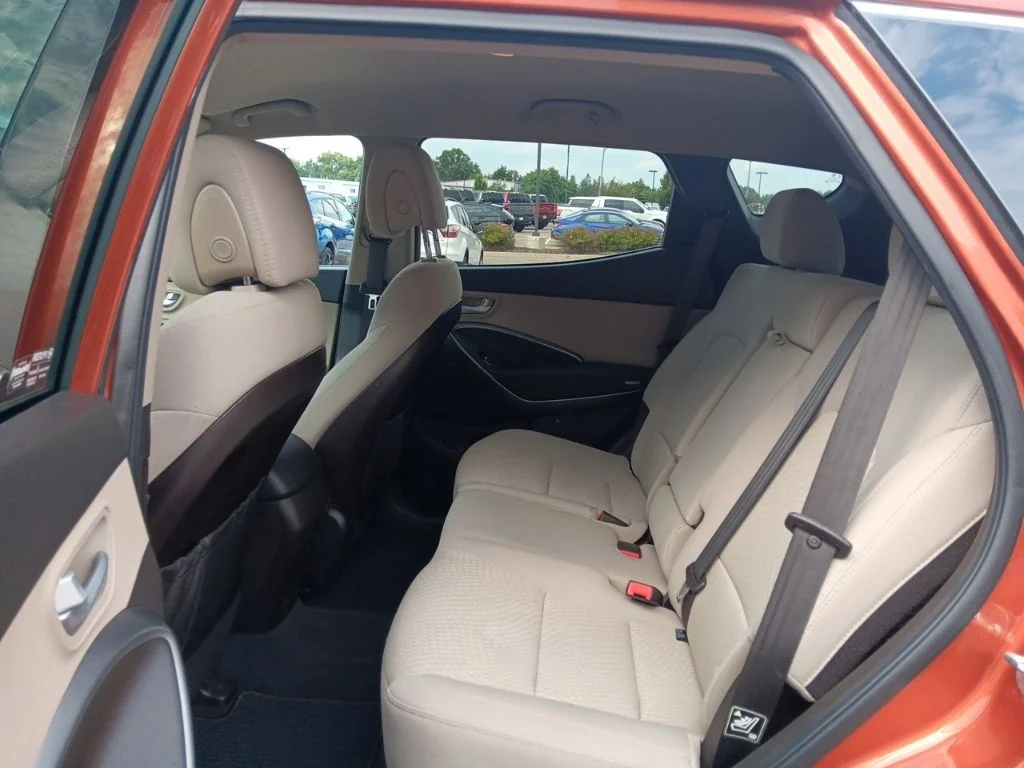 Used 2018 Canyon Copper Hyundai 2.4 Base image 33
