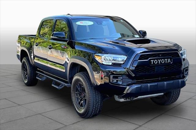 Certified Used 2020 MIDNIGHT BLACK METALLIC Toyota  image 3