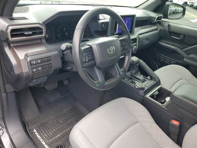 Used 2024  Toyota SR5 image 6
