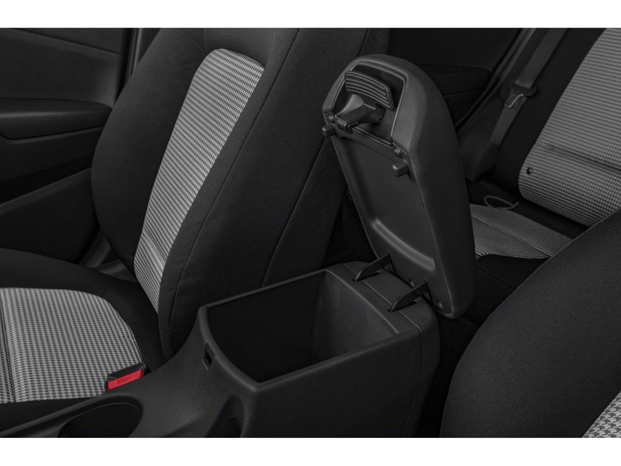 Used 2020 Sonic Silver Hyundai SE image 22