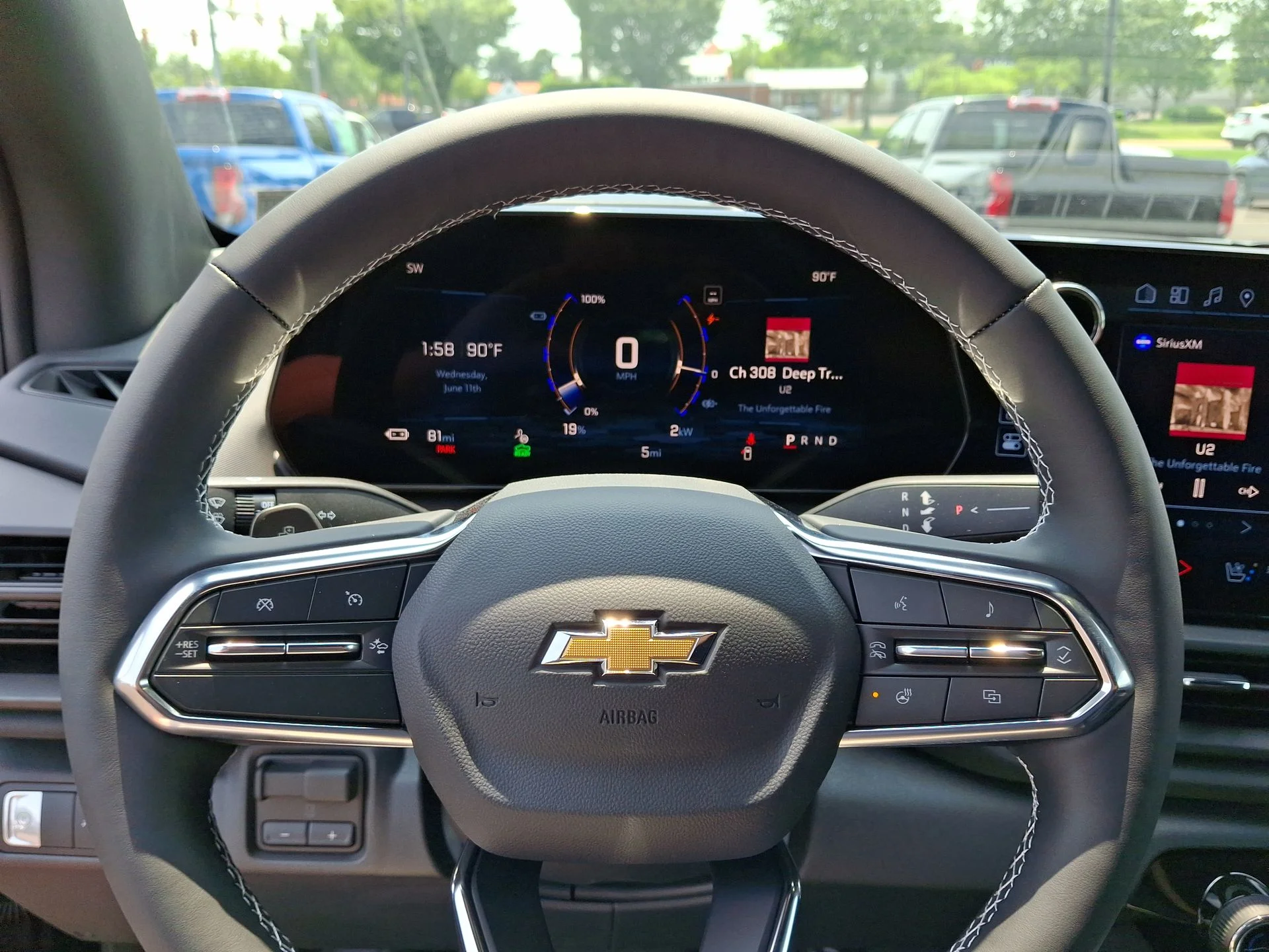 2025 Chevrolet Silverado EV LT - Photo 36