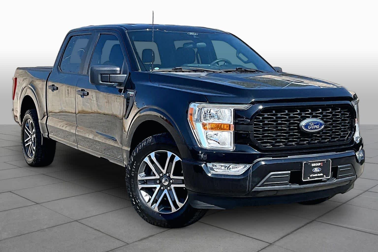Used 2022 Agate Black Metallic Ford XL image 3