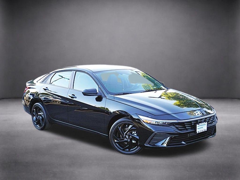 New 2026 Black Hyundai SEL Sport image 3