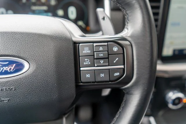Used 2023 Gray Ford Raptor image 33