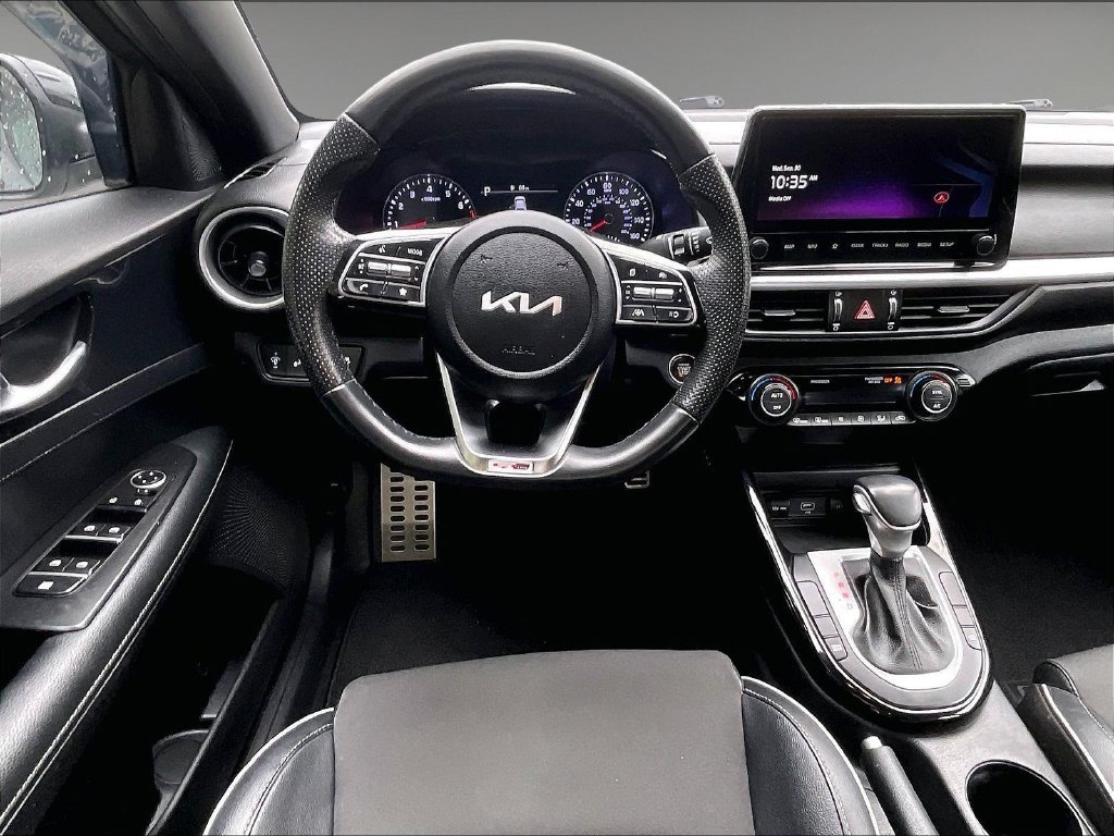 Used 2023 Gray Kia GT-Line image 17