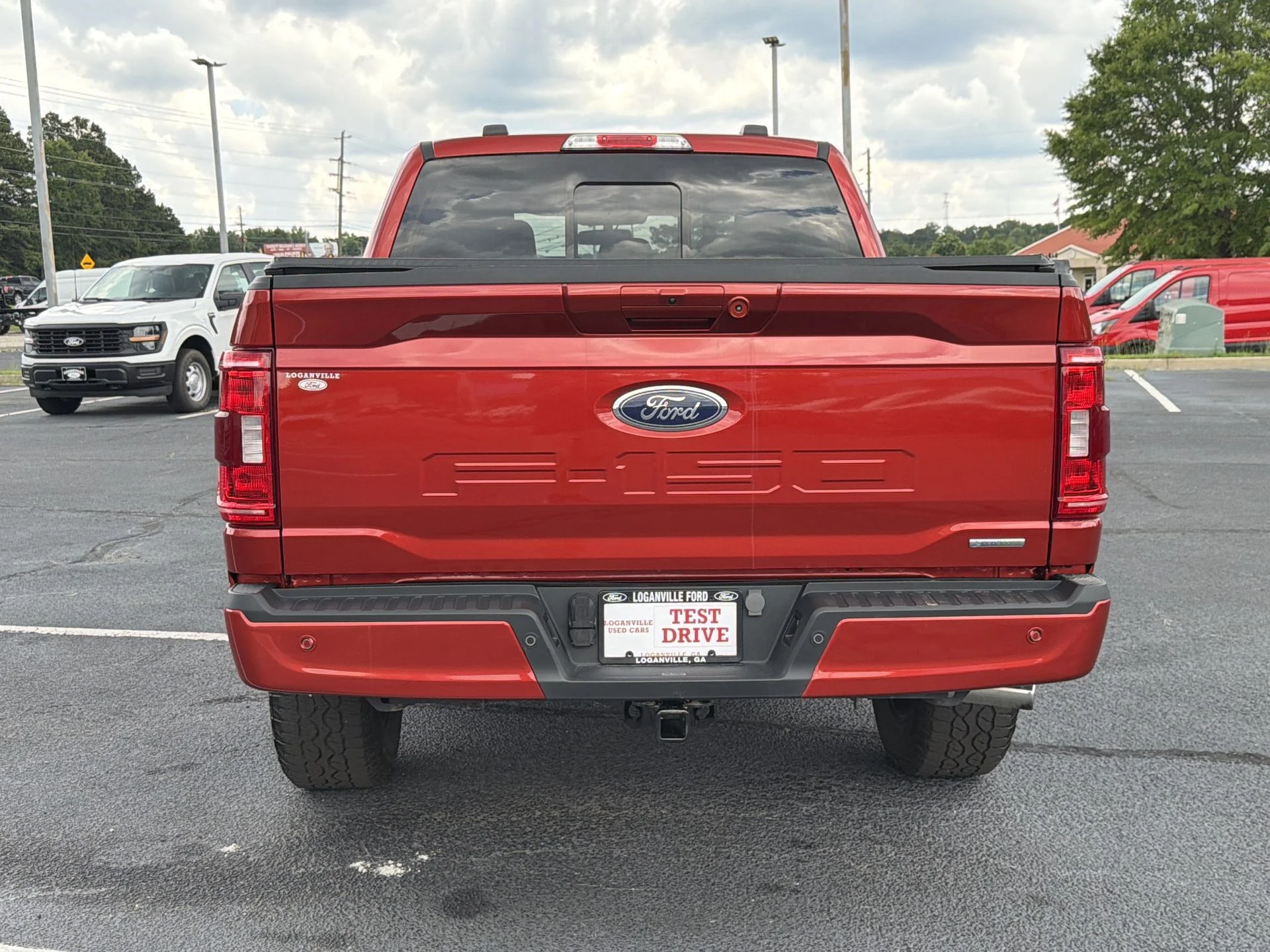 Certified Used 2023 Chili Pepper Red Ford XLT image 25