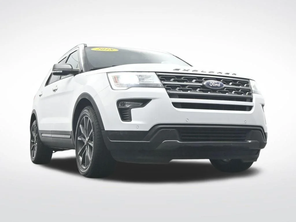 Used 2018 White Ford XLT image 34