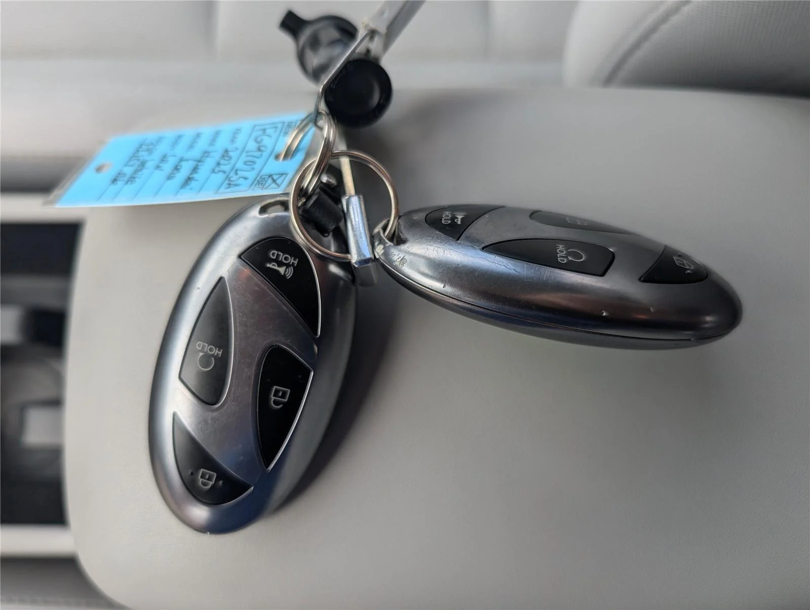 Used 2025 Atlas White Hyundai SEL image 21