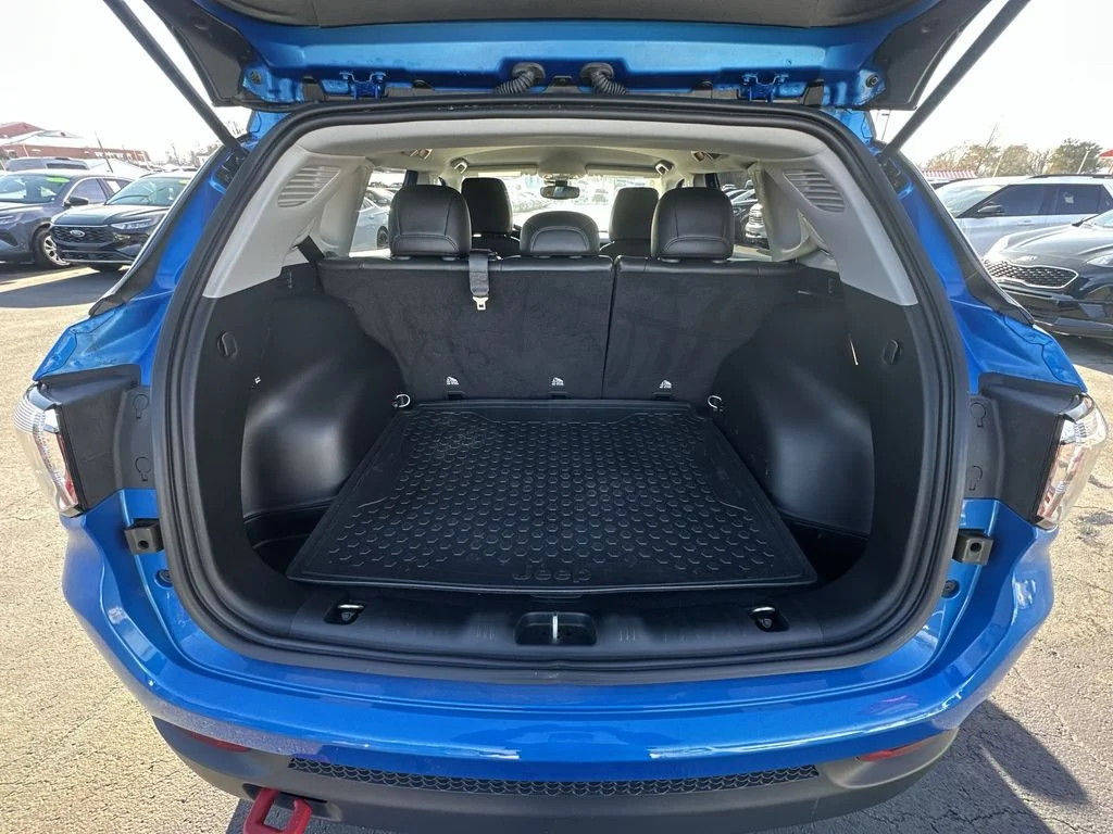 Used 2022 Blue Jeep Trailhawk image 22