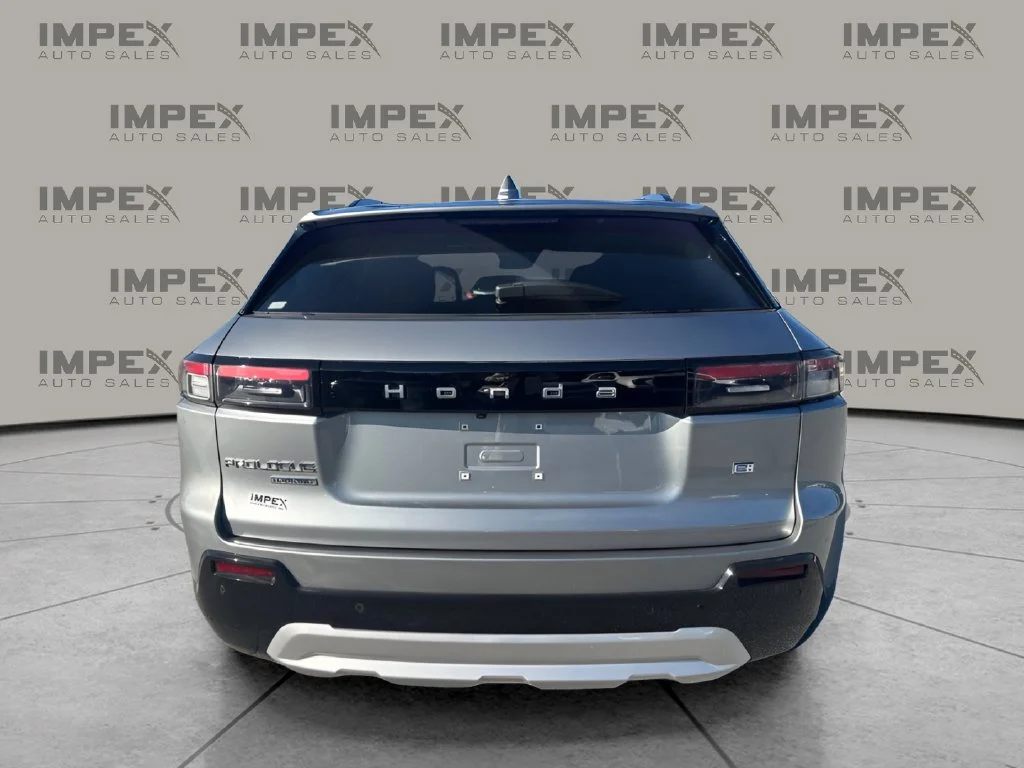 Used 2026 Gray Honda Touring image 4