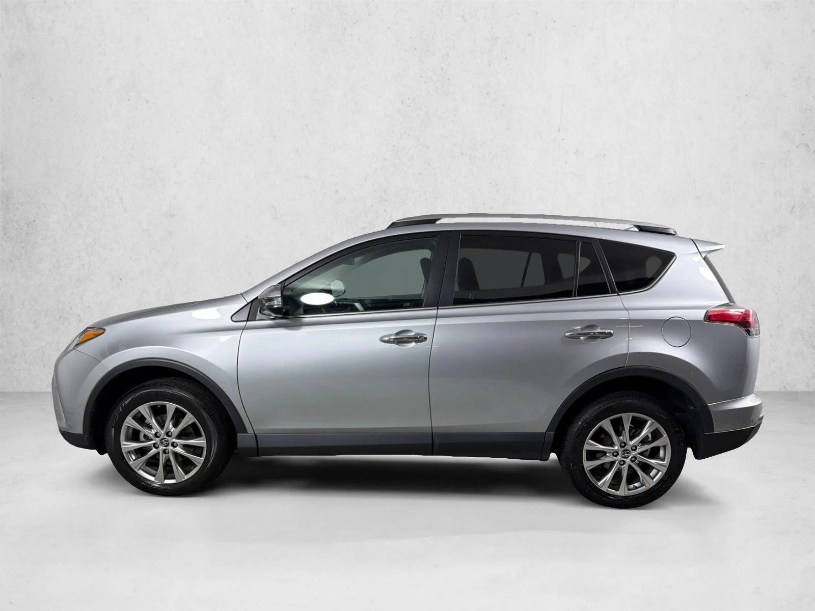 Used 2018 White Toyota Limited image 7