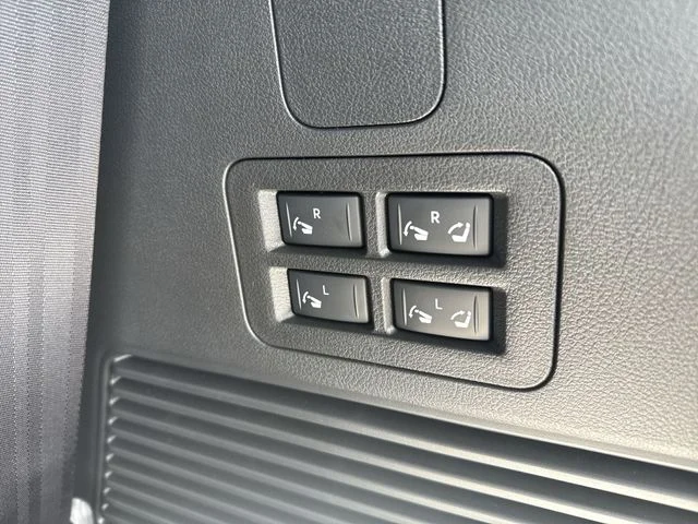 Used 2025 Gray Nissan SL image 15