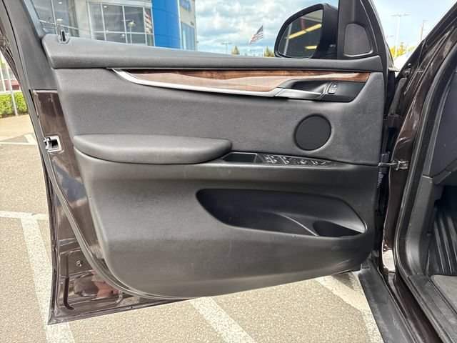 Used 2015 Brown Metallic BMW xDrive35i image 16