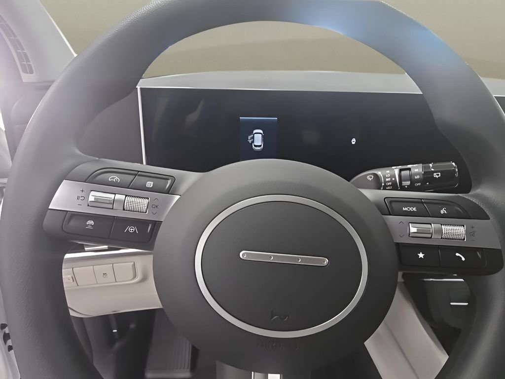 Certified Used 2026 White Hyundai SE image 21