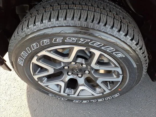2026 RAM 1500 Laramie - Photo 15