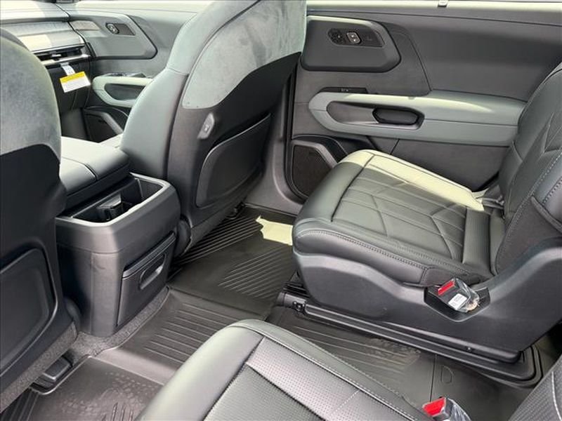 New 2027 Ebony Black Kia X-Line SX-Prestige image 18
