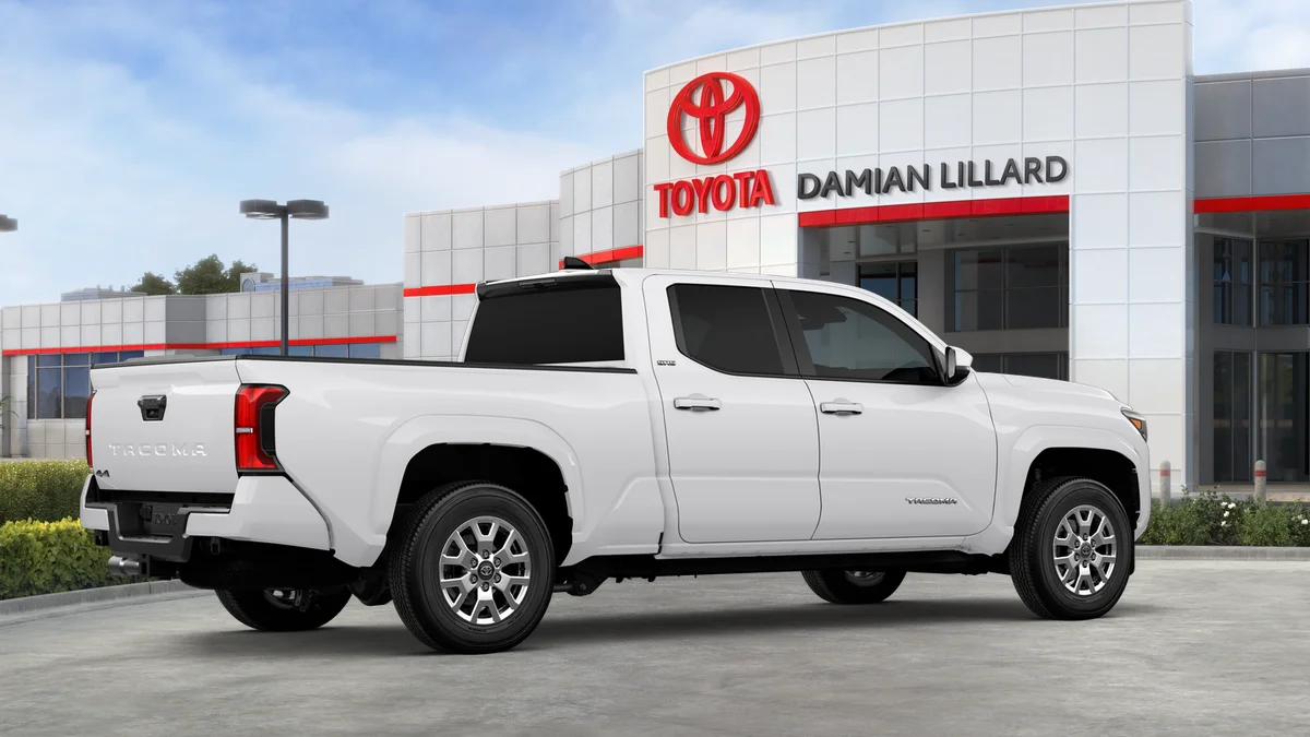 New 2026 Ice Cap Toyota SR5 image 41