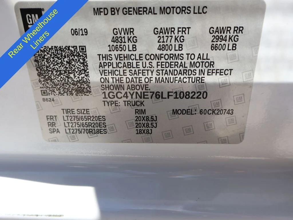 Used 2020 Summit White Chevrolet LT image 40