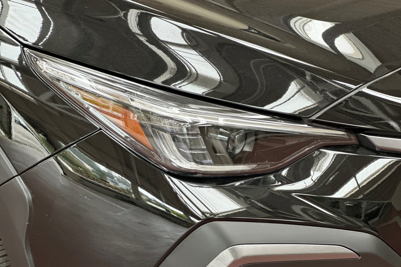 New 2026 CRYSTAL BLACK SILICA Subaru Limited image 32